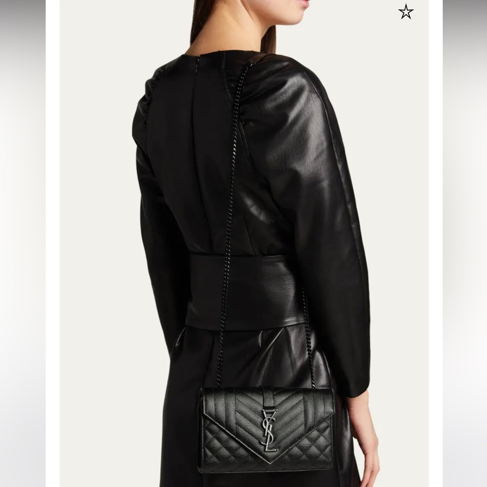 Saint Laurent Black Quilted Leather envelope Bag - Picture 2 of 8